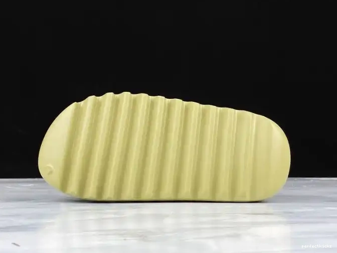 Slides FX0494 'Resin' Yeezy Adidas 0701